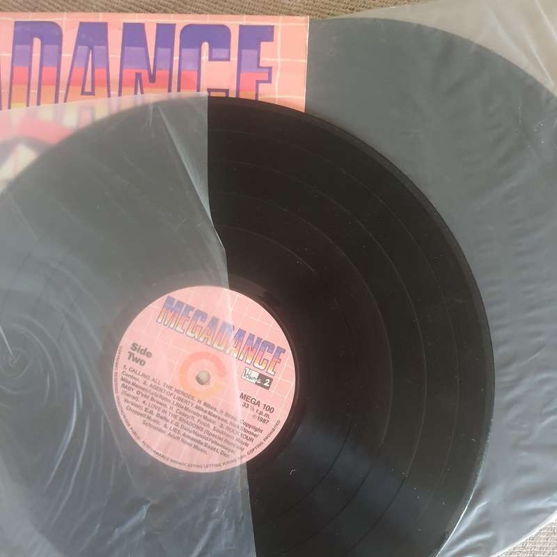 MEGA DANCE - Volume 2 Double LP Various artists